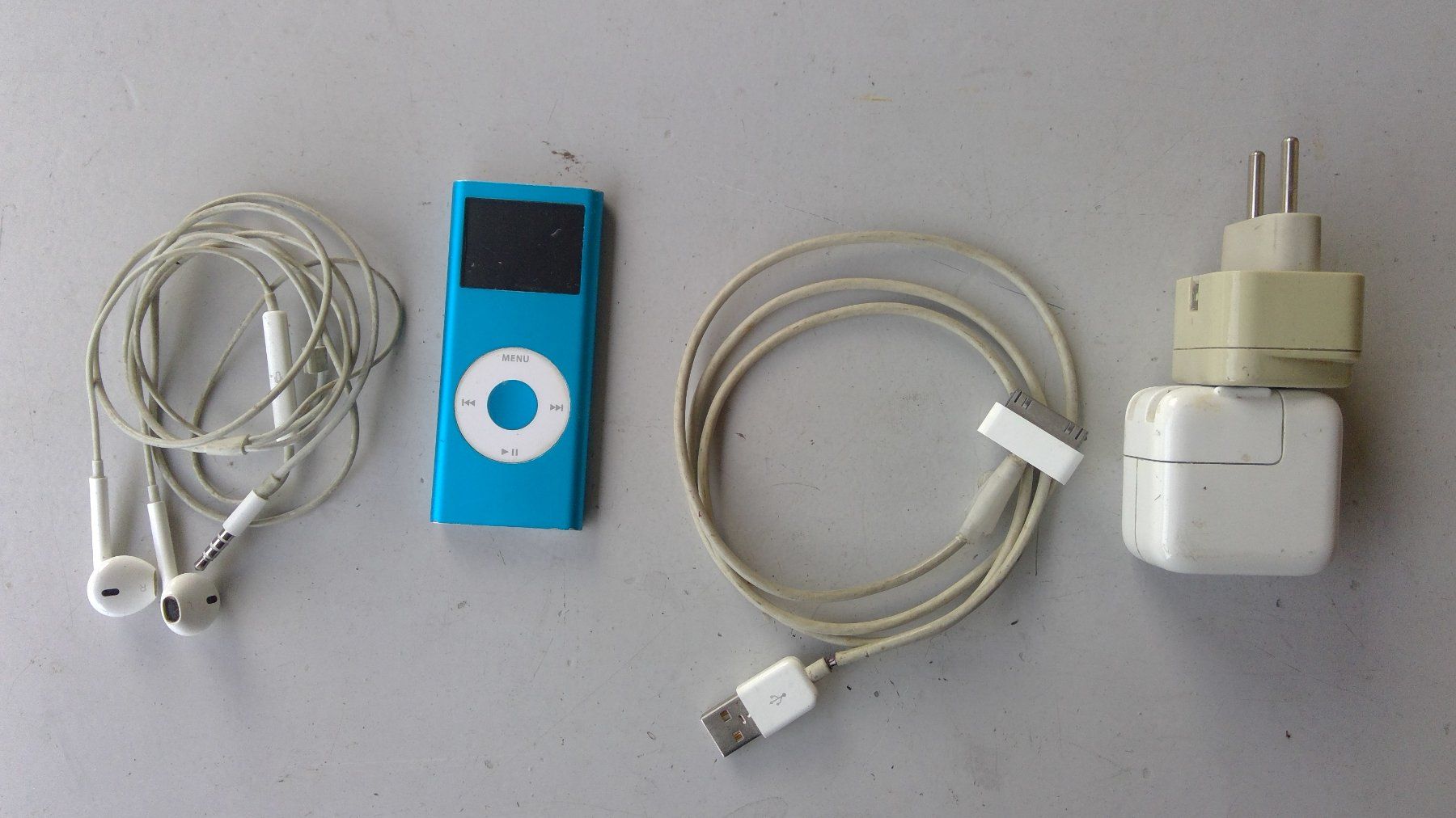 Lettore multimediale portatile: I - Pod RADOX - gebraucht – Usato da Richterswil venduto da Baggenstoss