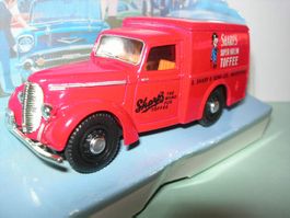 Austin 1948 Commer 8 CWT VAN  ° Dinky 1:43