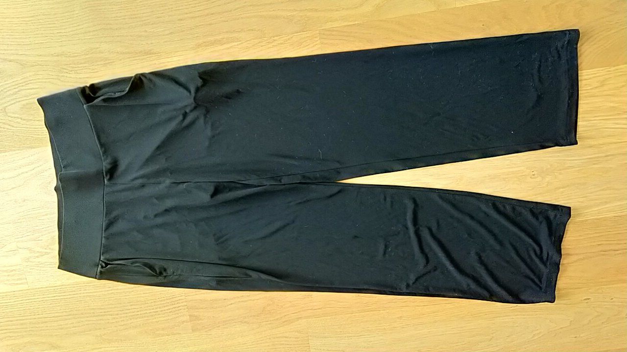 Pantaloni: Schwarze Hose Damen Grösse S – Nuovo (secondo la descrizione) da Zürich venduto da kba_579s