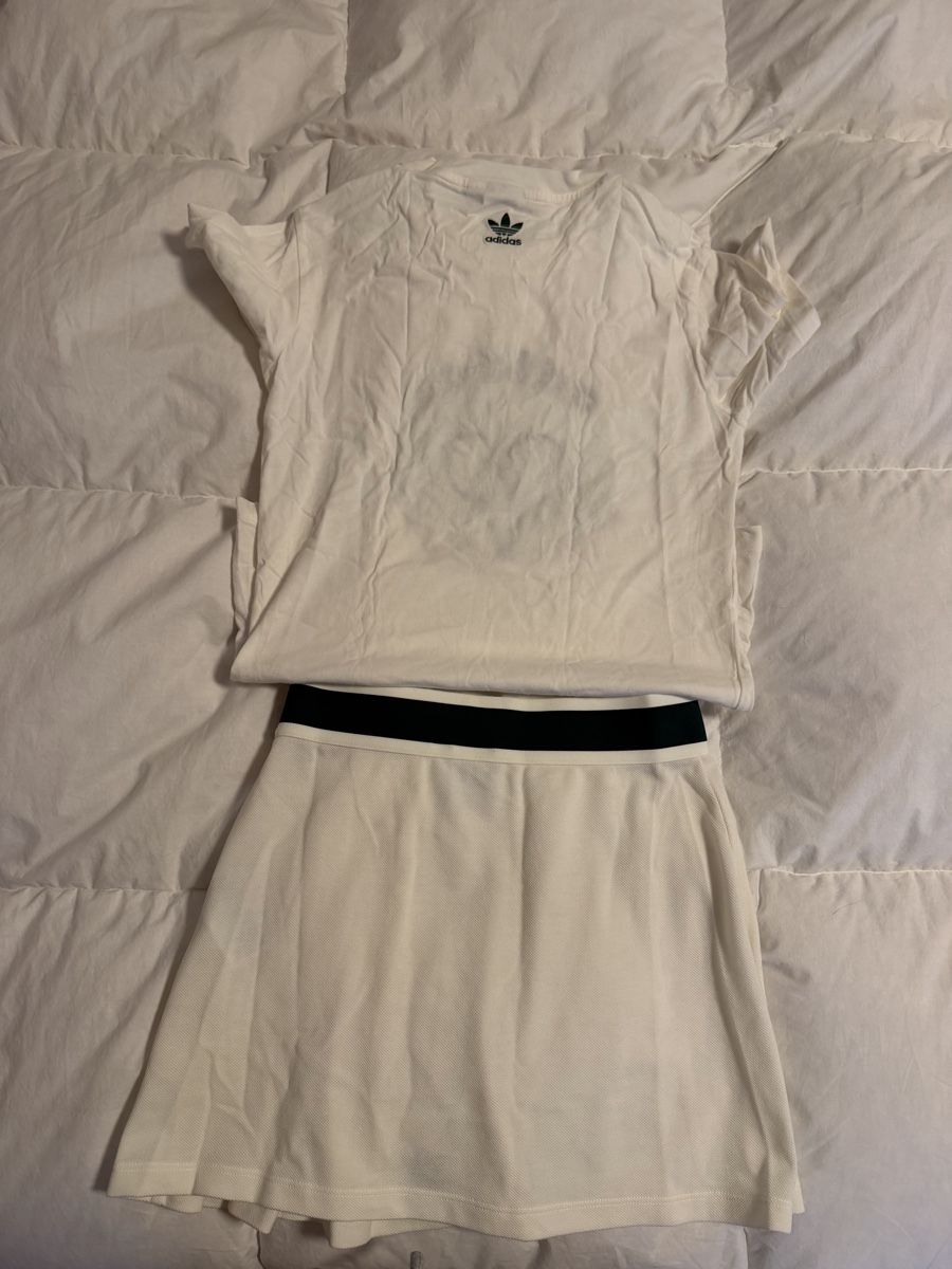 Adidas Lotti di vestiti: Adidas Tennis Academy Set – Usato da Horgen venduto da Elizhadz 1