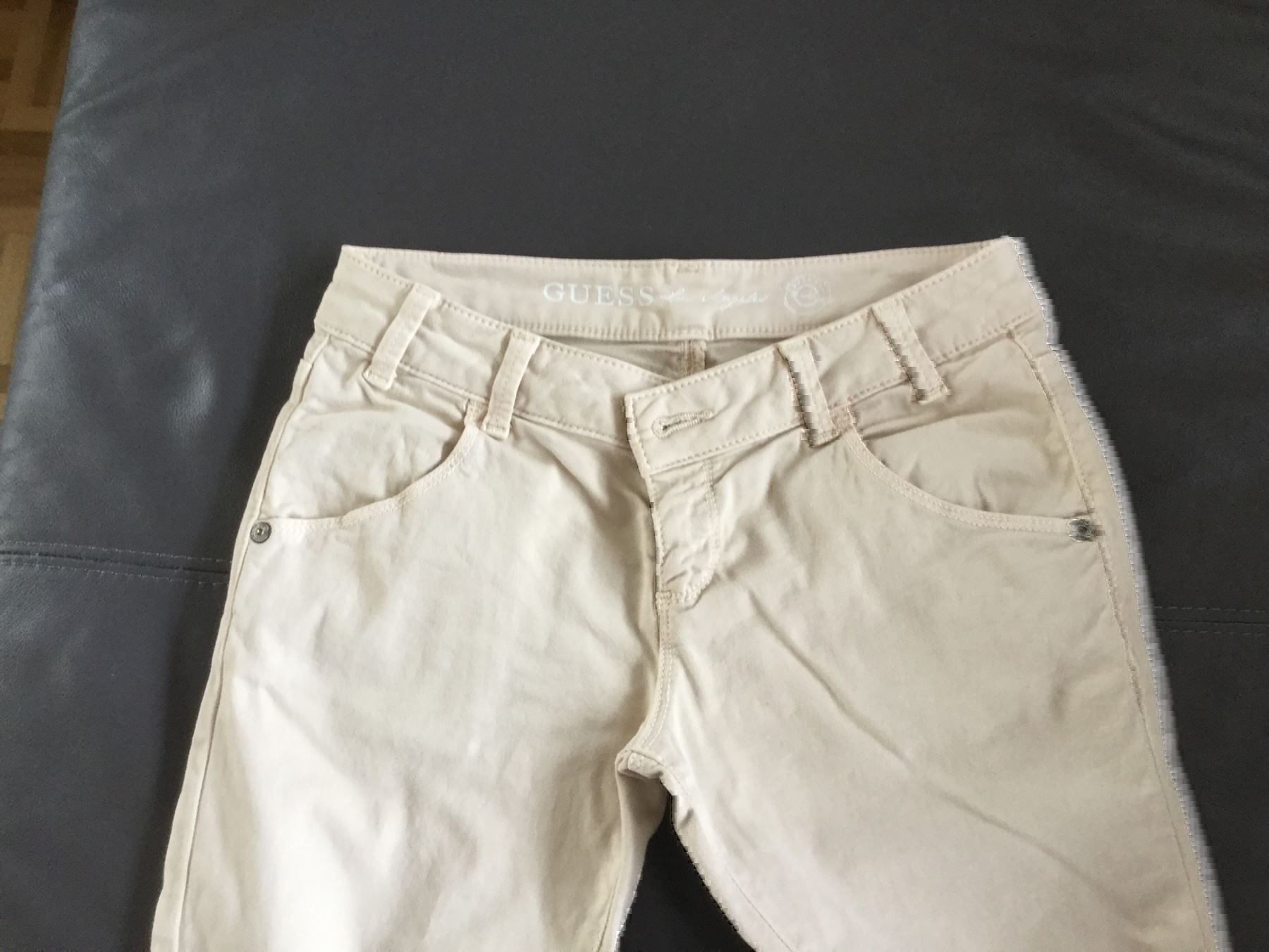 Guess Pantalons: Hose Guess beige – D'occasion à Horw par Benny017 2
