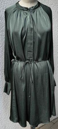 H&M Kleid Gr. M Seidenoptik Grün