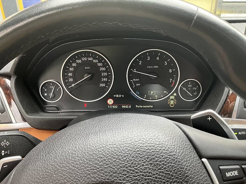 Autos: BMW335i parfait état  – Gebraucht aus La Tour-de-Peilz von jbd1 3