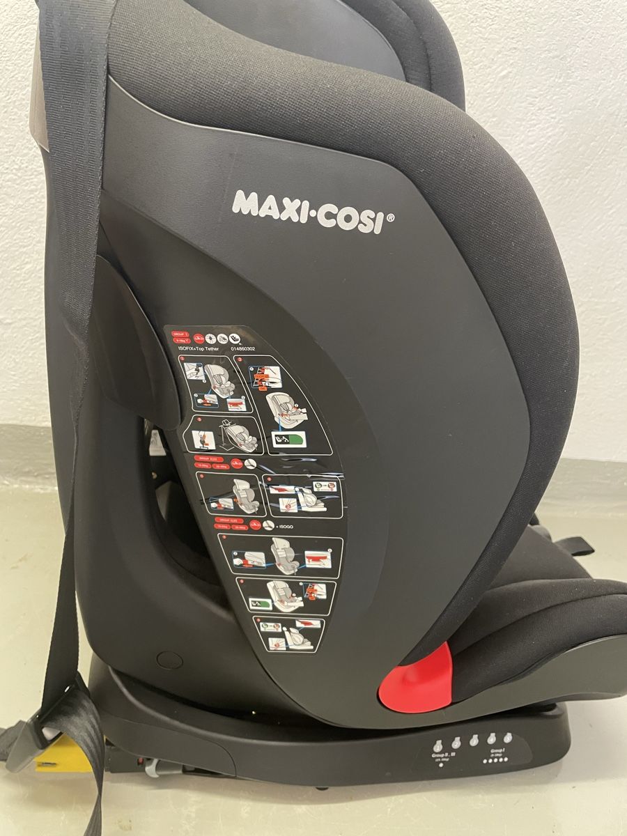 Maxi-Cosi Seggiolini per auto: Kindersitz MAXI-COSI – Usato da Uttigen venduto da mark518 1