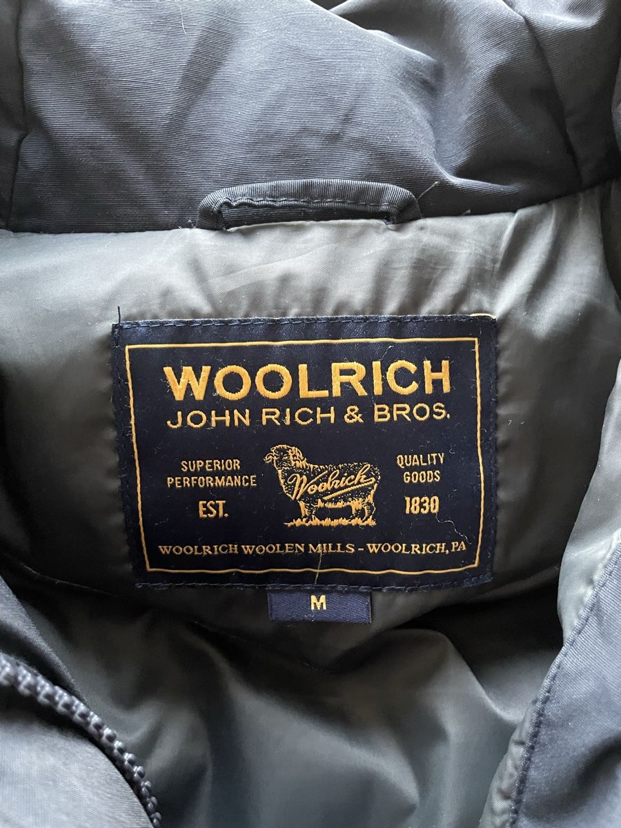 Woolrich Cappotti: Woolrich Arctic Parka – Usato da Ins venduto da box_67ww 1
