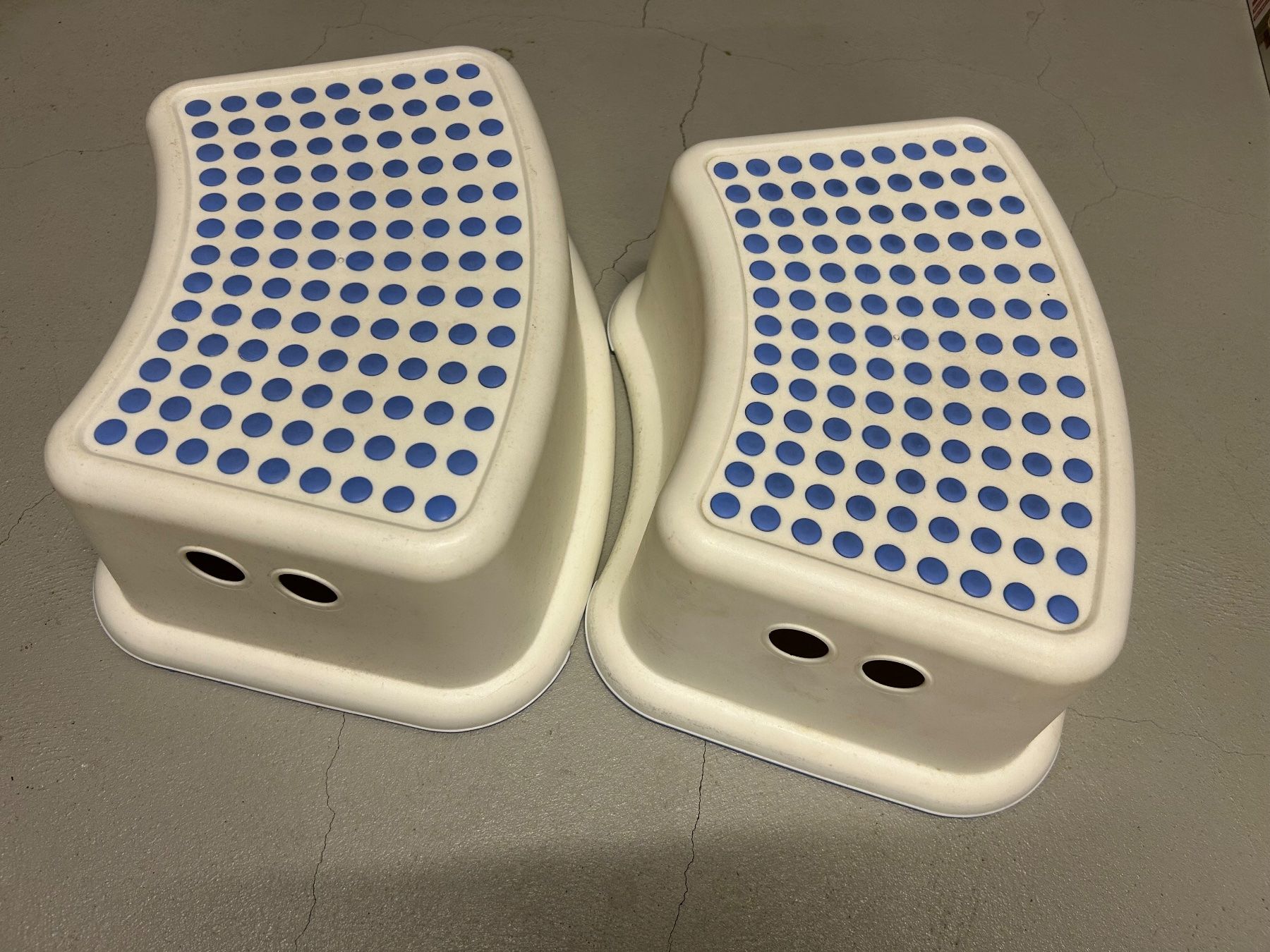 Ikea Sgabelli: 2 Kinderhocker Försiktig von IKEA – Usato da Lütisburg venduto da Gizmo02