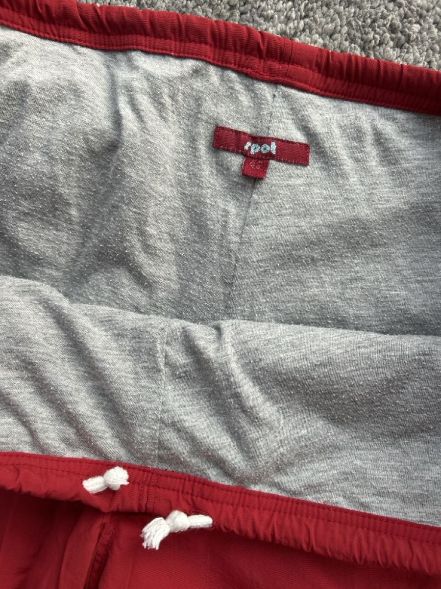 Pantaloni: Training vintage – Usato da lausanne venduto da Lilos77 1