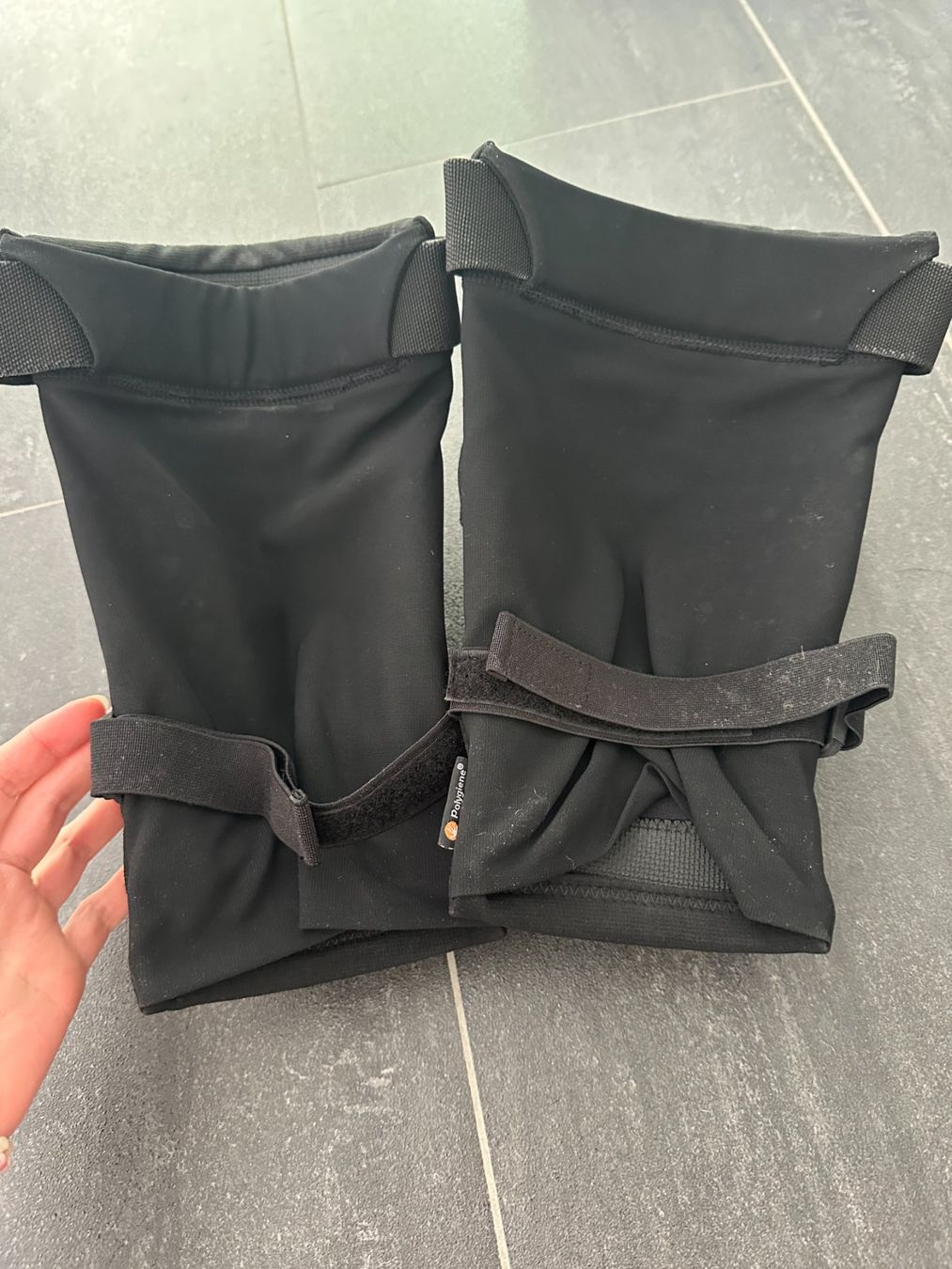 Poc Protezioni & Imbottiture: Poc knee downhill biking protection – Usato da Dallenwil venduto da ZD2019 4