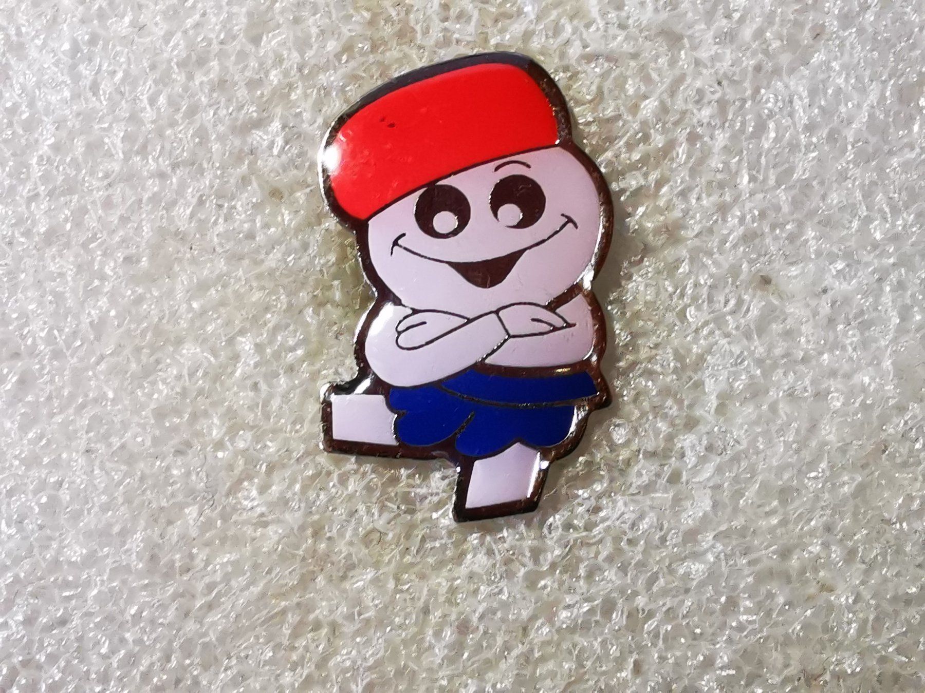 Plaketten & Abzeichen: Ansteckpin 87: Maga Bio – Gebraucht aus Oppligen von Pin-Fall-Shop