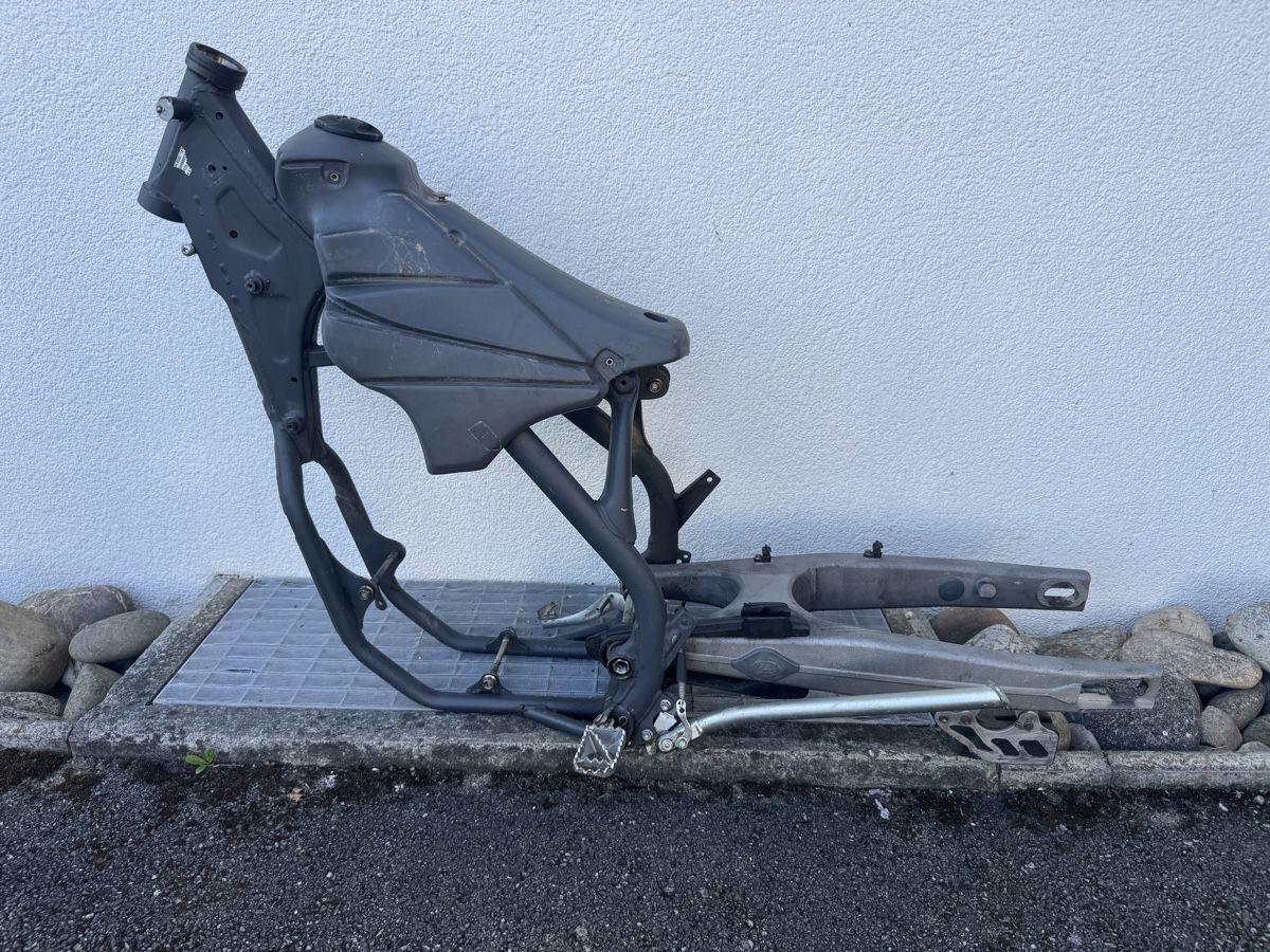 Tutti i ricambio per moto: Rahmen Beta RR 525 – Usato da Koppigen venduto da Lulu991