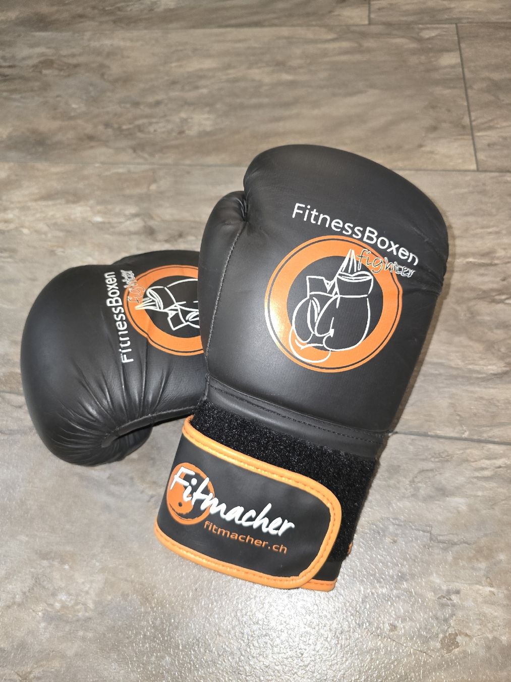 Handschuhe & Handstulpen: Boxhandschuhe, neu – Neu und originalverpackt aus St. Ursen von fitmacher1