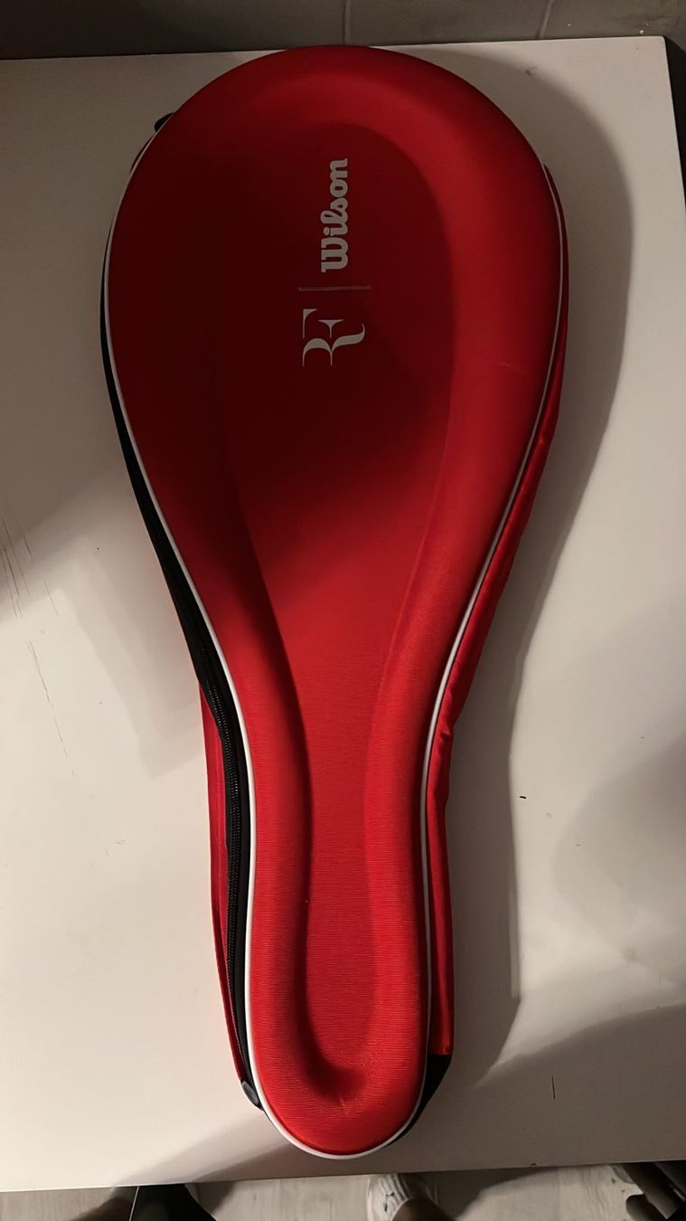 Borse: YOYO-TENNIS WILSON RF COVER – Nuovo e nell'imballaggio originale da lugano venduto da YOYO-TENNIS