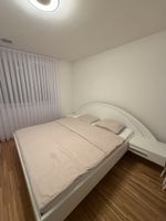Komplettes Schlafzimmer: Bett inkl. Nachtischen & XL Schrank