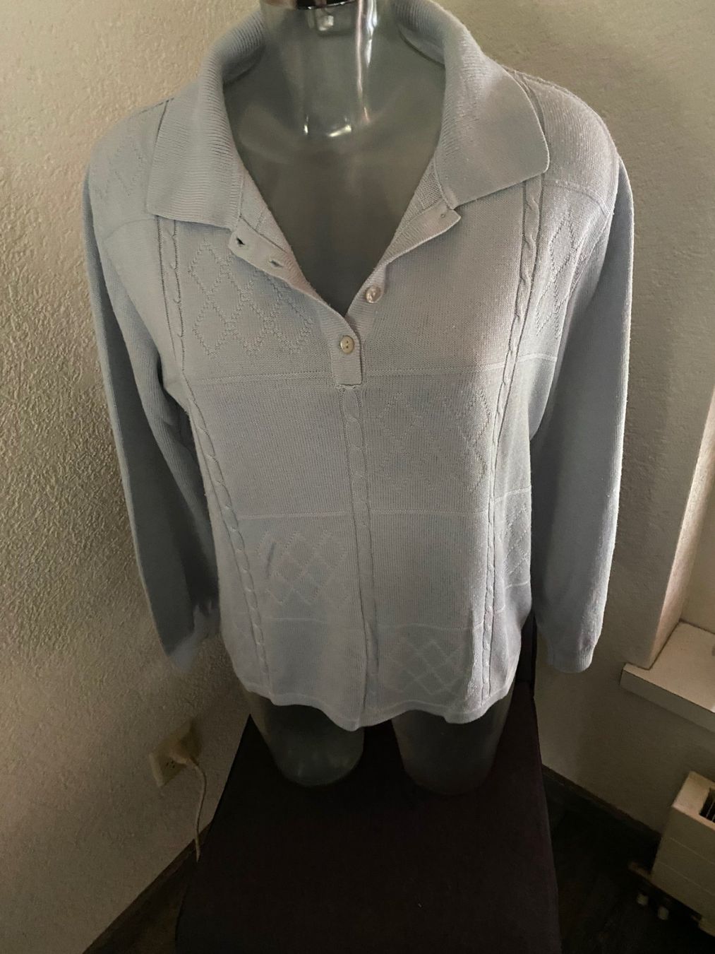 Maglioni & Felpe: Pulli   Grösse 46 hellblau – Usato da Allenwinden venduto da Obalu 1
