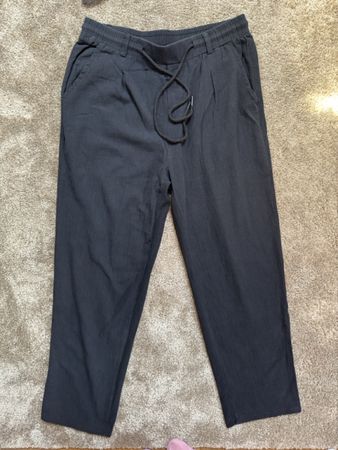 Pantalon femme en lin noir – taille M