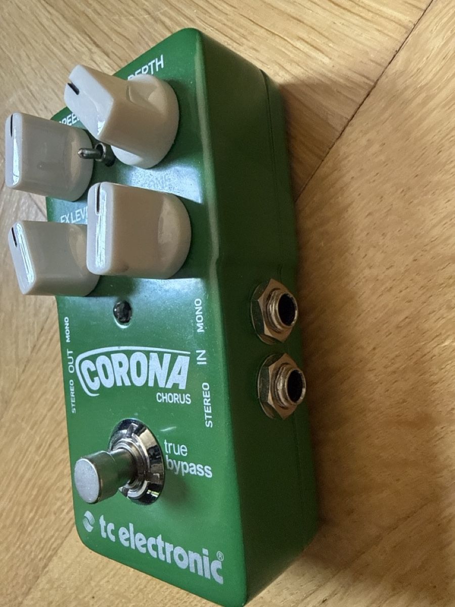 Instruments de musique: TC Electronic Corona Chorus Effektpedal mit Toneprint – D'occasion à Zürich par jack6str 2