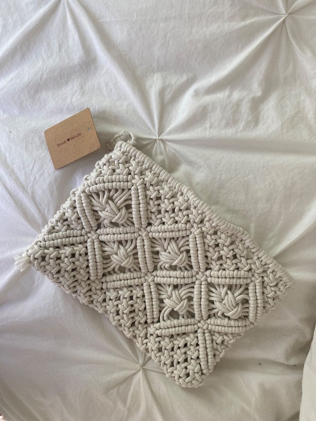 Borse da donna: Pochette macramé beige en coton neuve avec étiquette – Usato da Genève venduto da lejardindesvetements