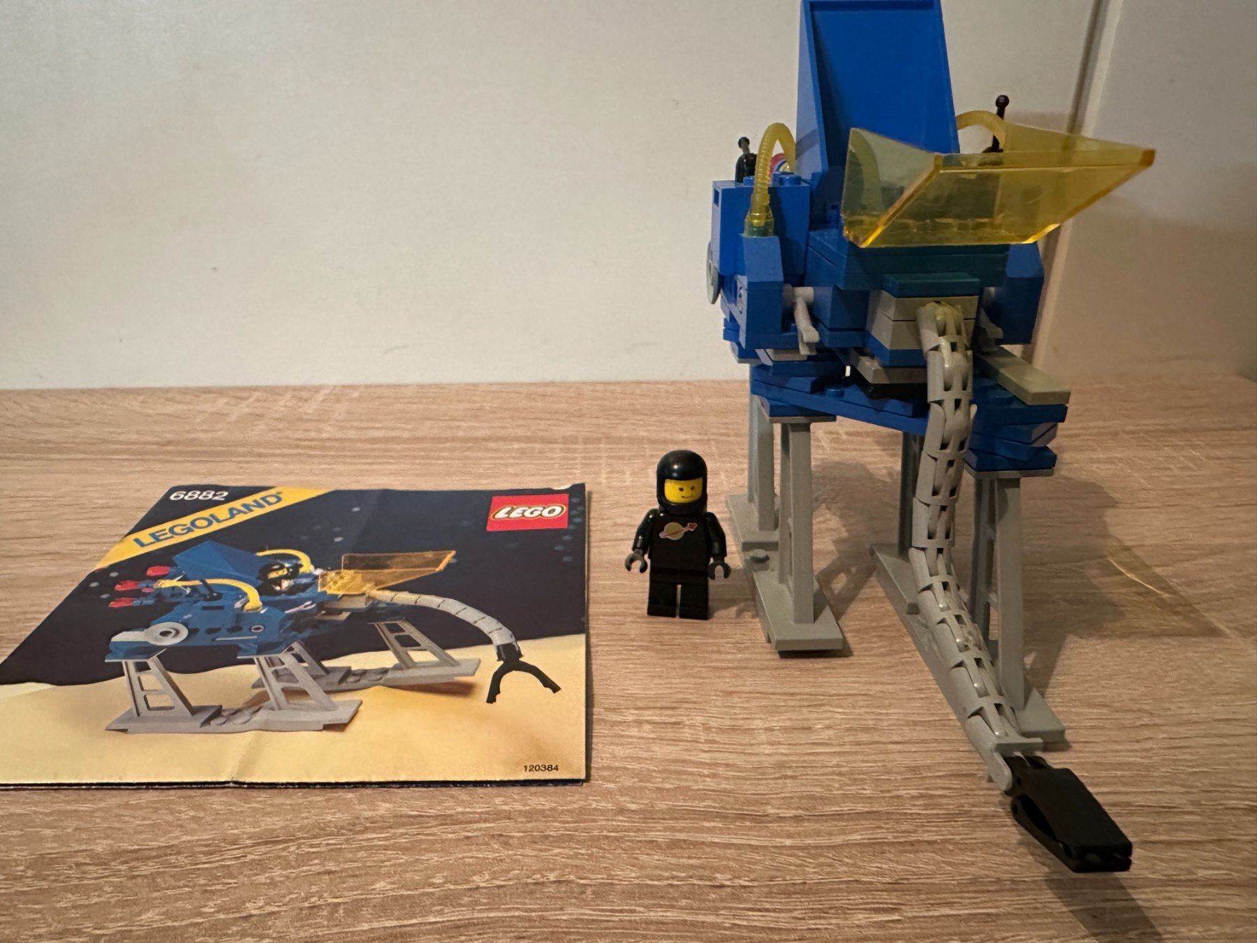 Legoland Kit di costruzioni: LEGO 6882 Walking Astro Grappler – Usato da Basel venduto da Don-Angel 4
