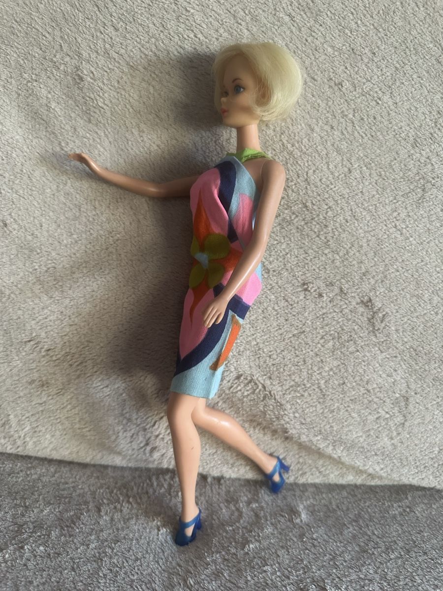 Bambole: Hair fair Barbie mit 2 Kleider – Usato da Herbriggen venduto da Sehrazade 5