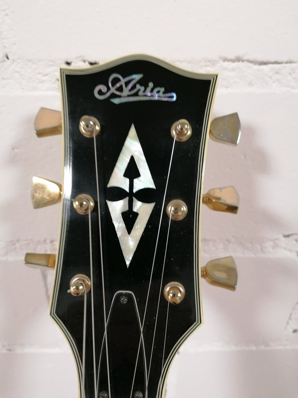 Aria Musikinstrumente: Aria Gitarre Les Paul – Gebraucht aus Nesselnbach von Rockmania 4