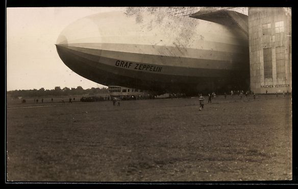 Cartes postales: Foto-AK Luftschiff Graf Zeppelin – D'occasion à Berlin par bartko-reher