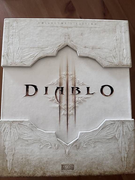 Giochi: Diablo 3 - PC - editions collectors complete – Usato da Genève venduto da tit_qcm8