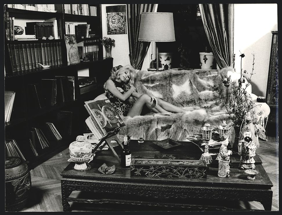 Fotografie & Manifesti: Fotografie Schauspielerin Mireille Darc  – Usato da Berlin venduto da bartko-reher
