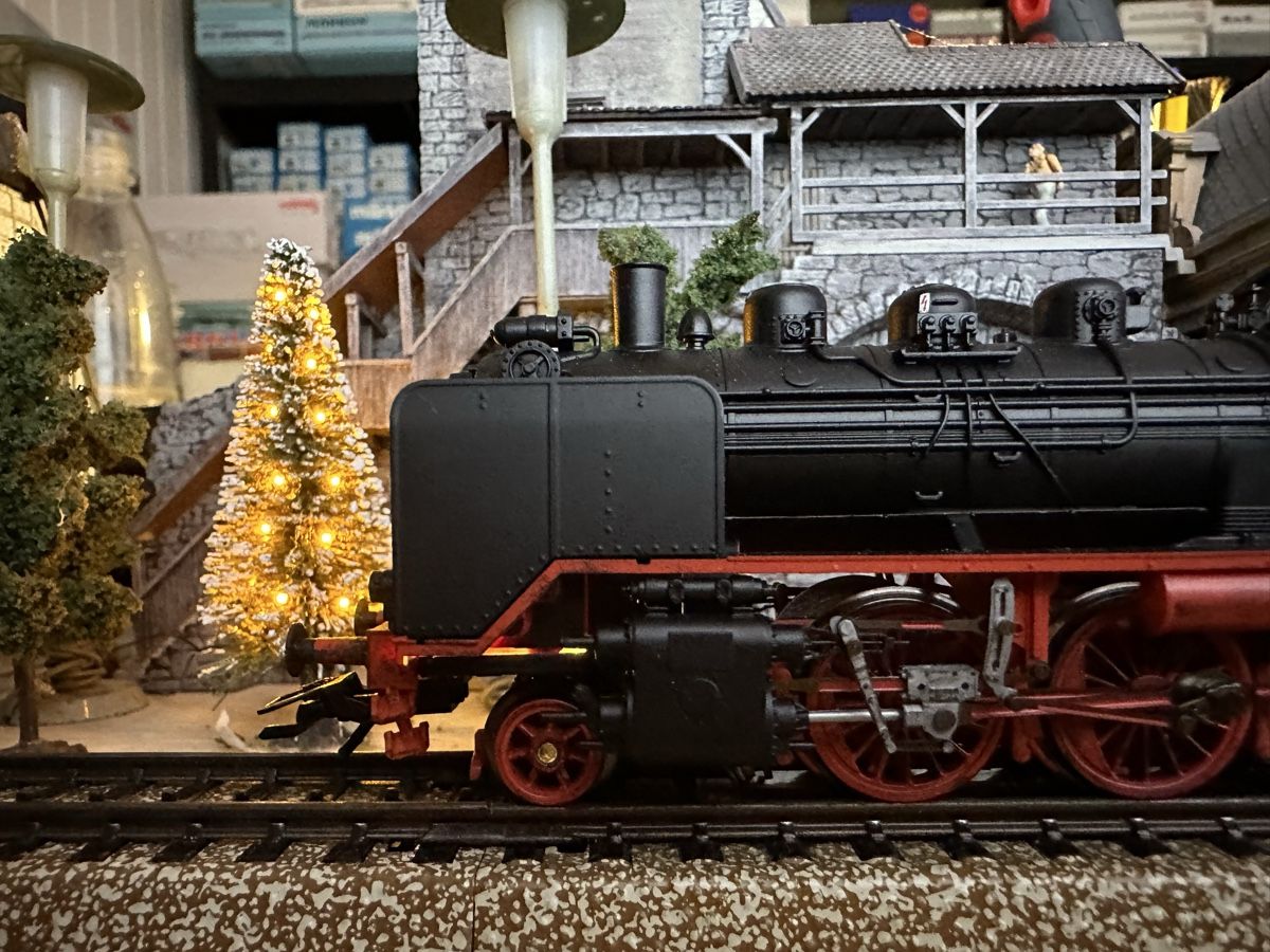 Märklin Modellini di ferrovie: Märklin 36240 DB BR 24 digital fx – Usato da Lupsingen venduto da New-Haven 1