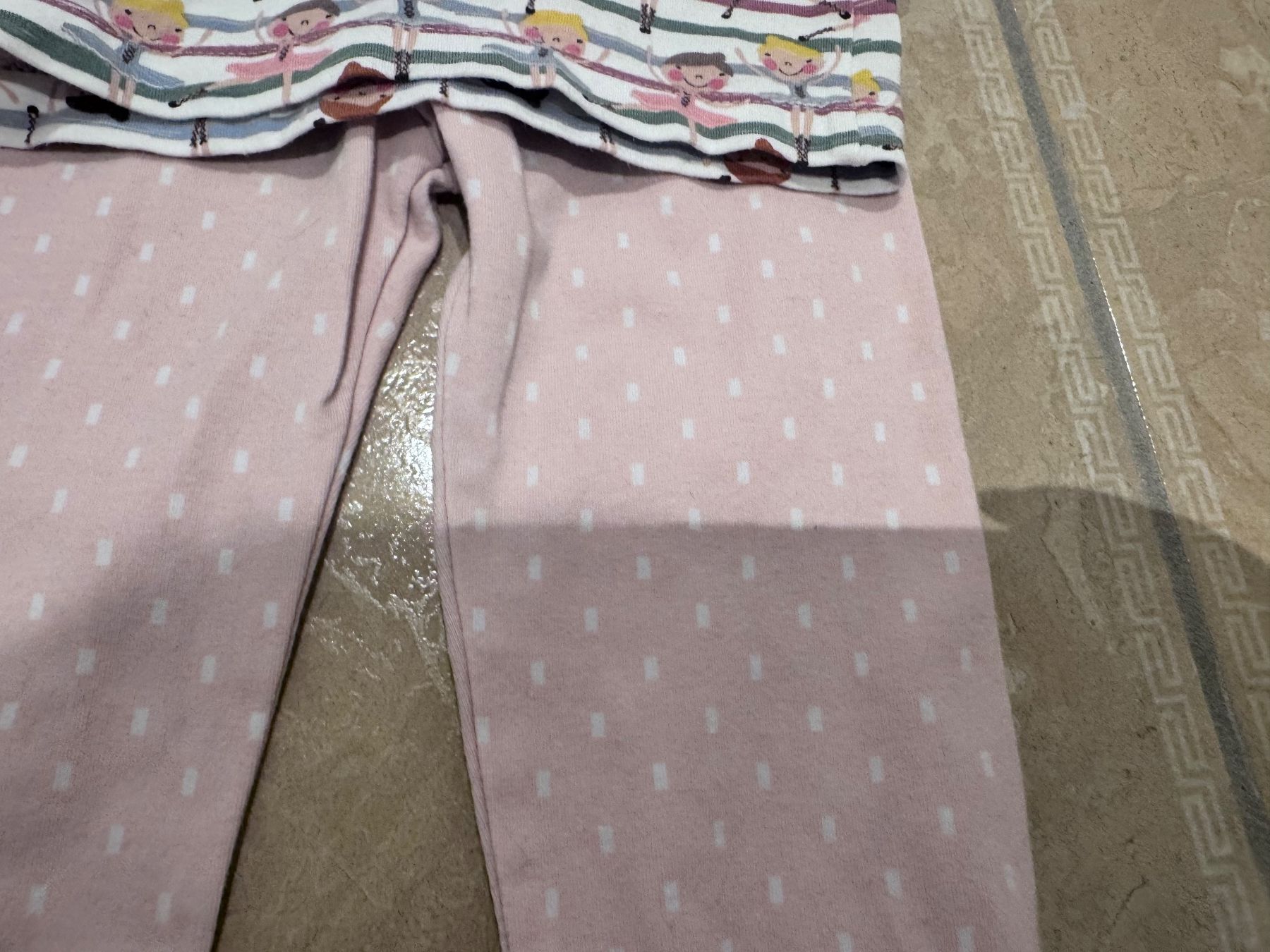 Pyjamas: süsser handgenähter Pyjama, 2J 92 – D'occasion à Klingnau par Markus14 1