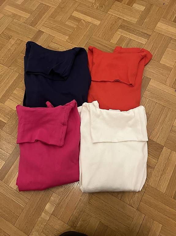 Pulls et sweat-shirts: Sous pulls col roulé 10 ans  – D'occasion à Onex par seset