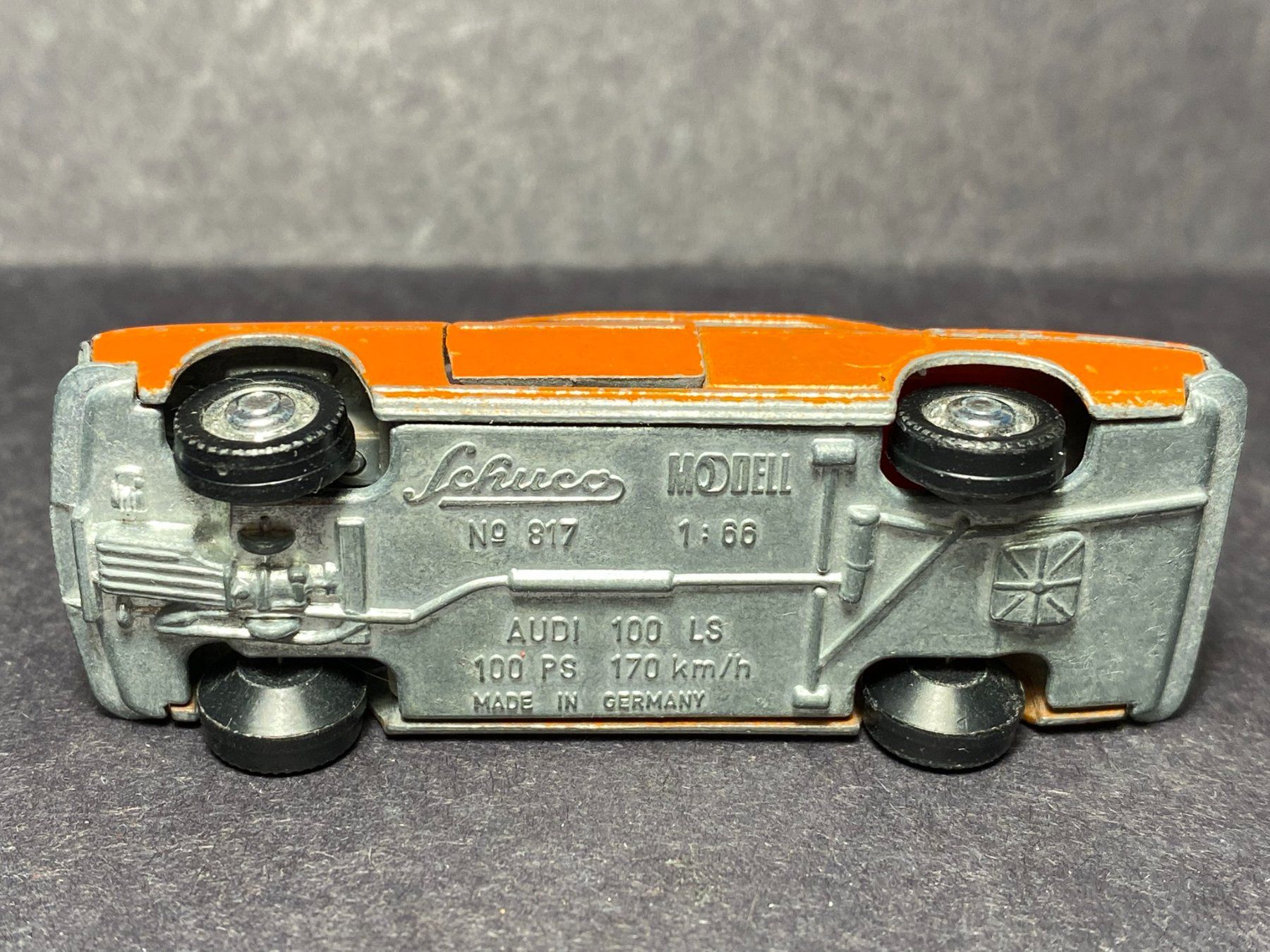 Schuco Modellini d'auto: Schuco Audi 100 LS Modellauto 1:66 – Usato da Spiez venduto da Mlandcruiser 9