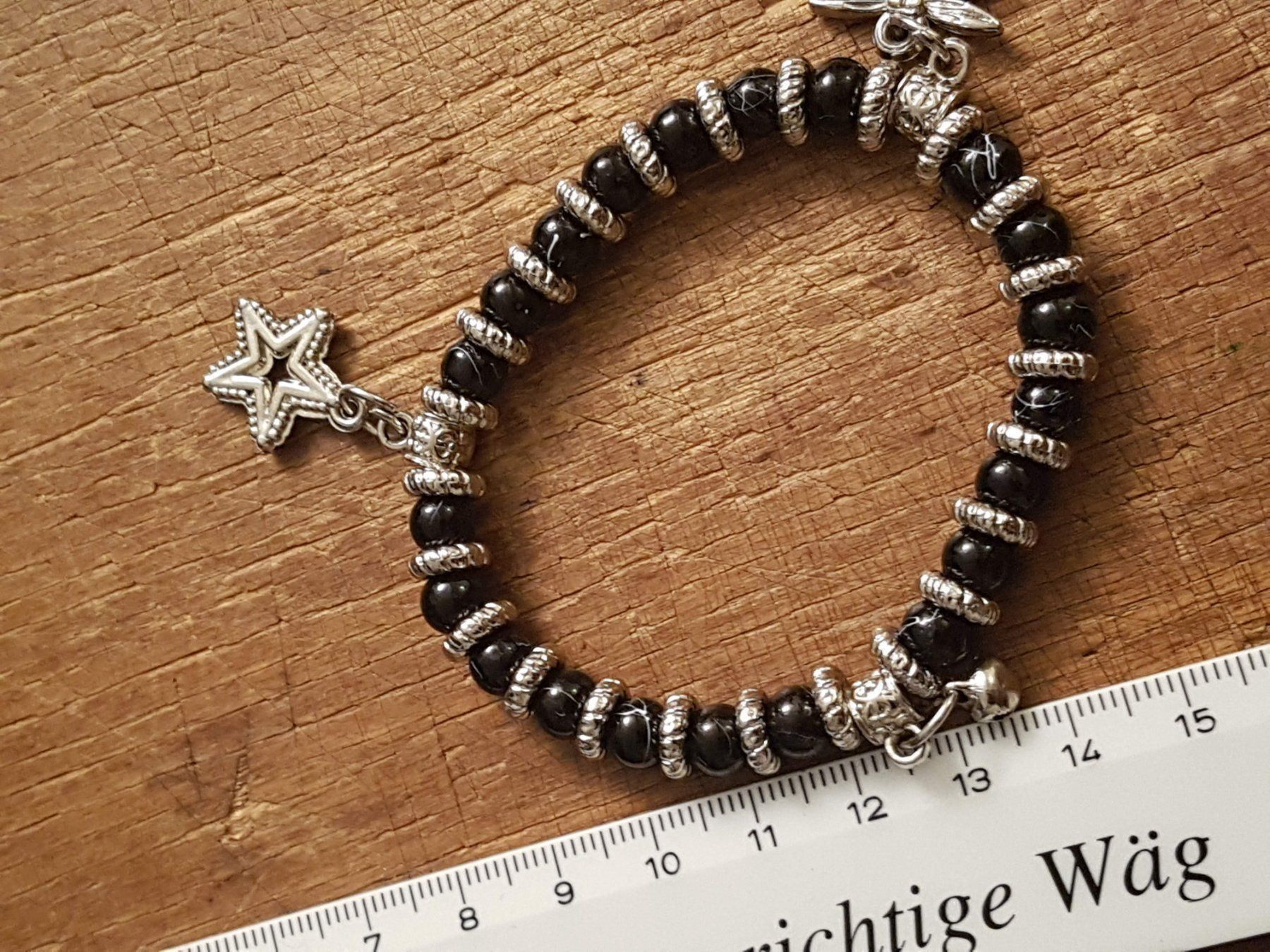 Armbänder & -reifen: Armband Strand Motive schwarz silberf. – Gebraucht aus Ettingen von Maranathatalitha 6