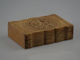Holztruhe Lebensbaum