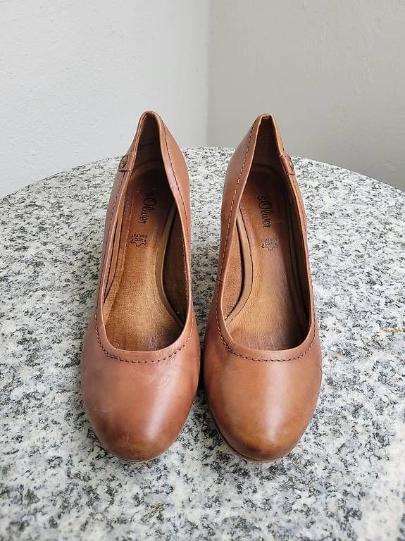 Scarpe da donna: Braune Pumps Gr 39 – Usato da Basel venduto da the_c8bv 1