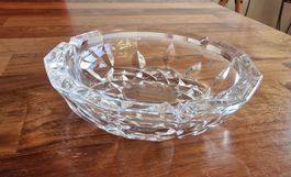 Glas-Aschenbecher in Kristalloptik & Massiv Sehr schön