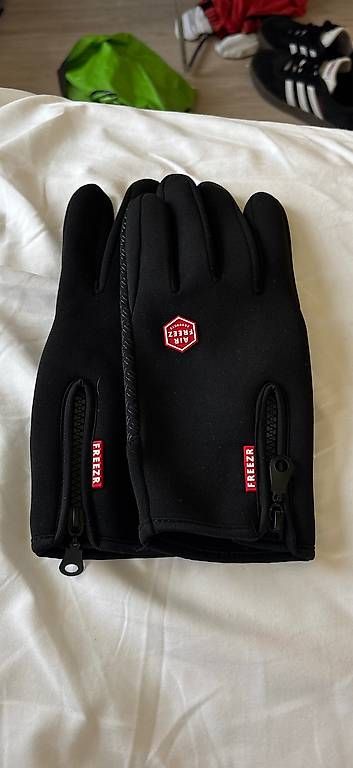Gants & mitaines : Air freezer Handschuhe XL – D'occasion à Kaltenbach par wal_b2wg