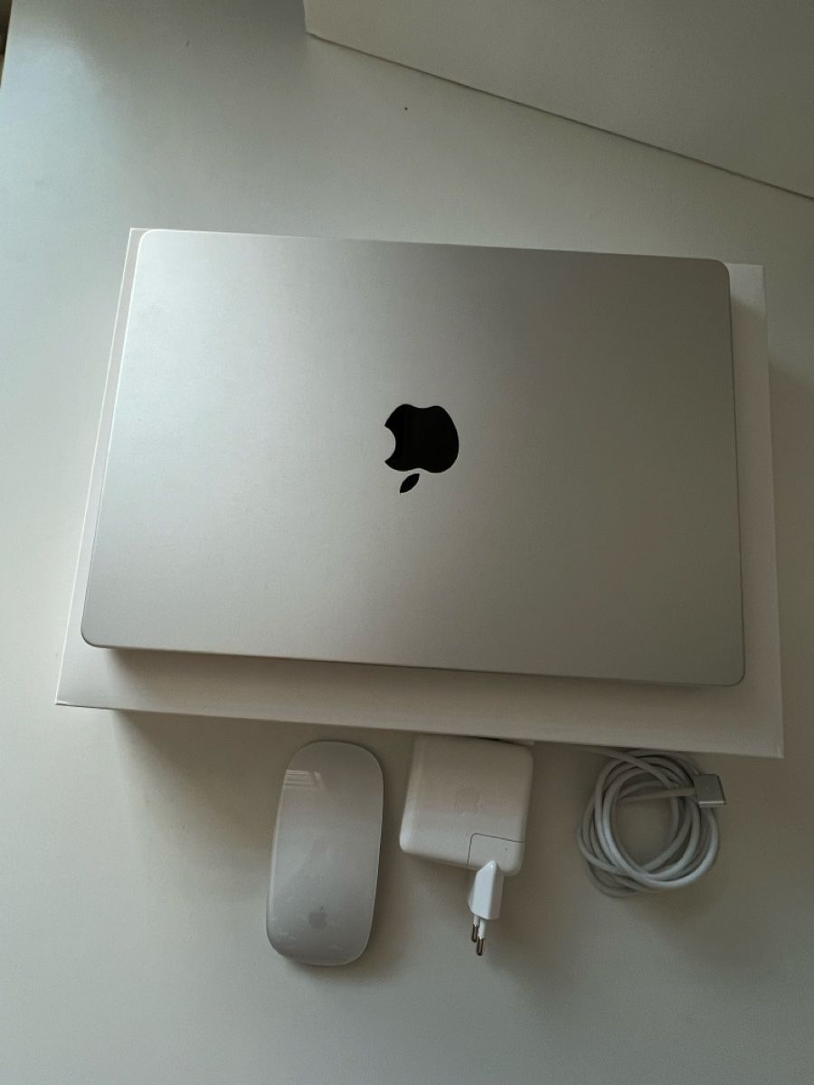 Apple Portables: Mackbook Pro – Neuf (Voir description) à Küssnacht par fbe_bk99