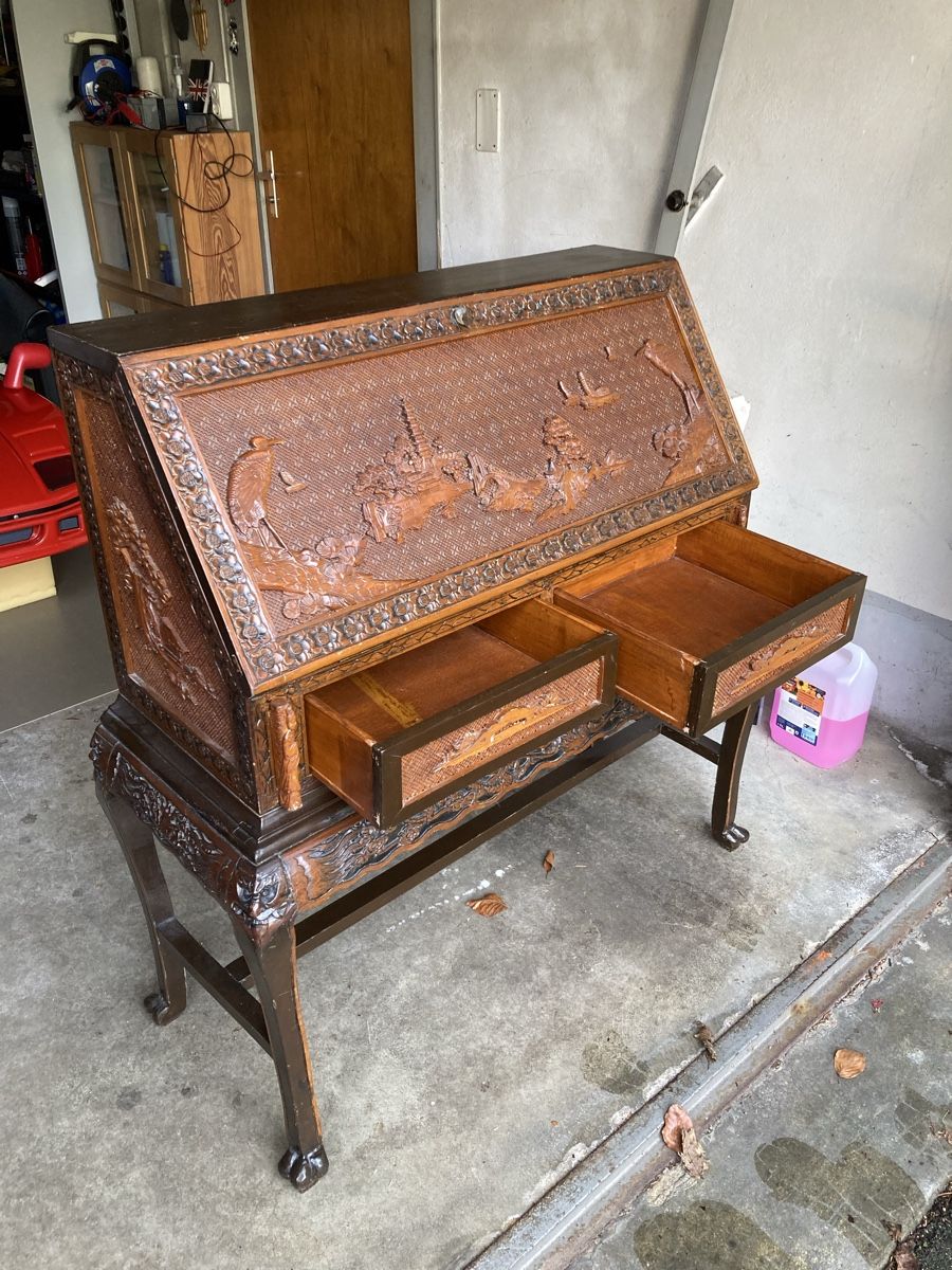 Schreibtische: Secrétaire  style chinois  – Gebraucht aus Peseux von effepi 2