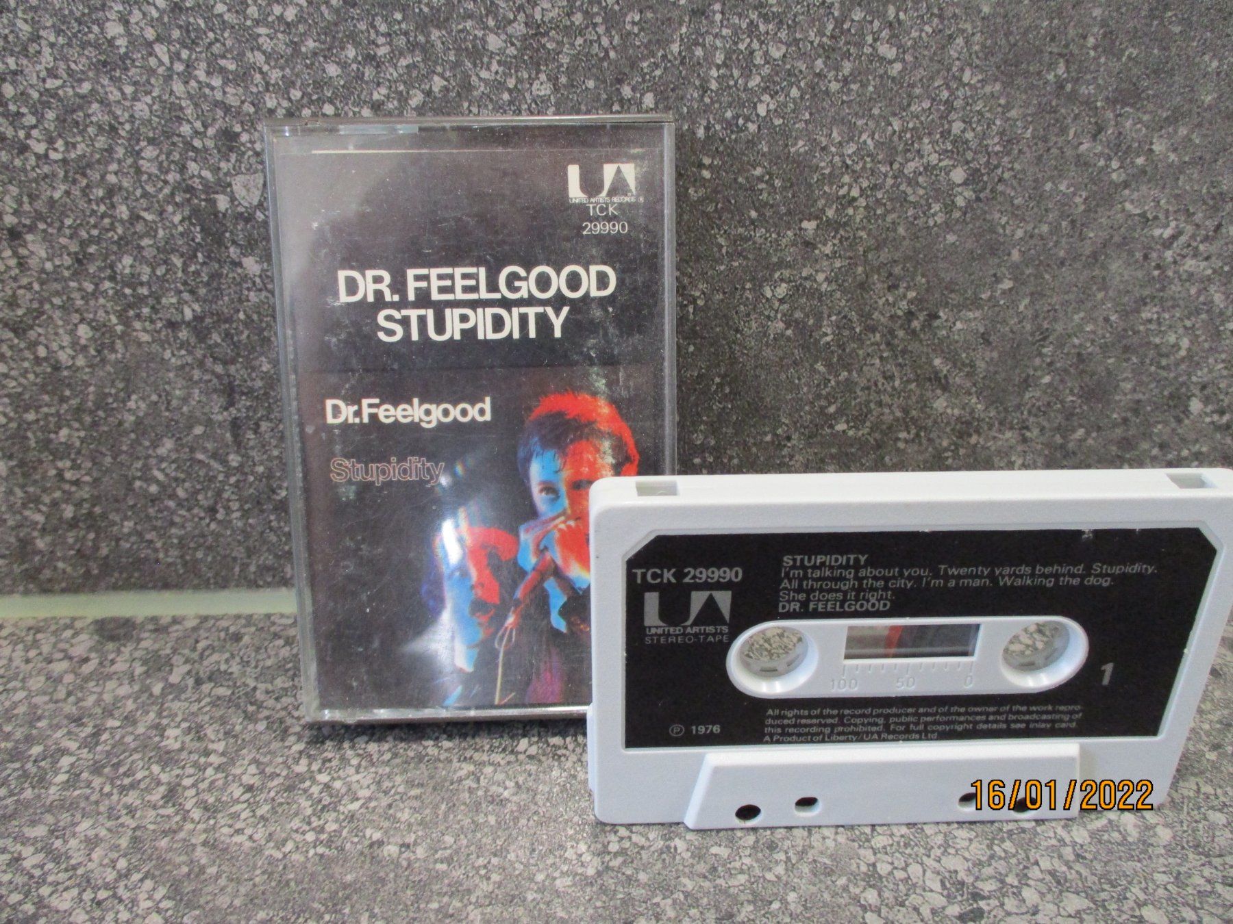 Musicassette: Dr. Feelgood – Stupidity – Usato da Liestal venduto da Disc-Point