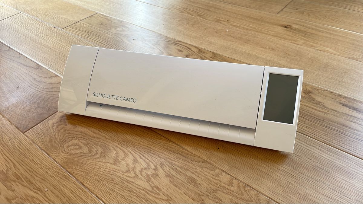 Stampanti: Traceur de découpe Silhouette Cameo 2 – Usato da Correvon venduto da silasmoser