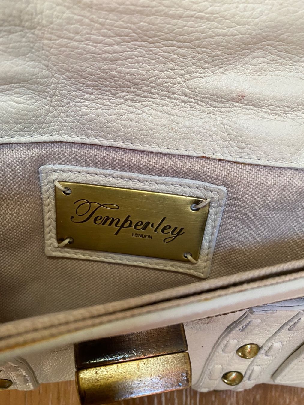 Taschen für Damen: Beautiful TEMPERLEY beige handbag/ clutch – Neu (gemäss Beschreibung) aus Grund b. Gstaad von PlageNeige 4