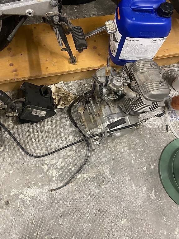 Honda Strada: Deux moto Honda 125 – Usato da Vétroz venduto da Cochrane_ampstubes 3
