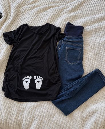 Ensemble maternité: T-shirt + Jeans confortables taille 36