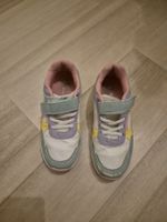 Turnschuhe Gr. 34
