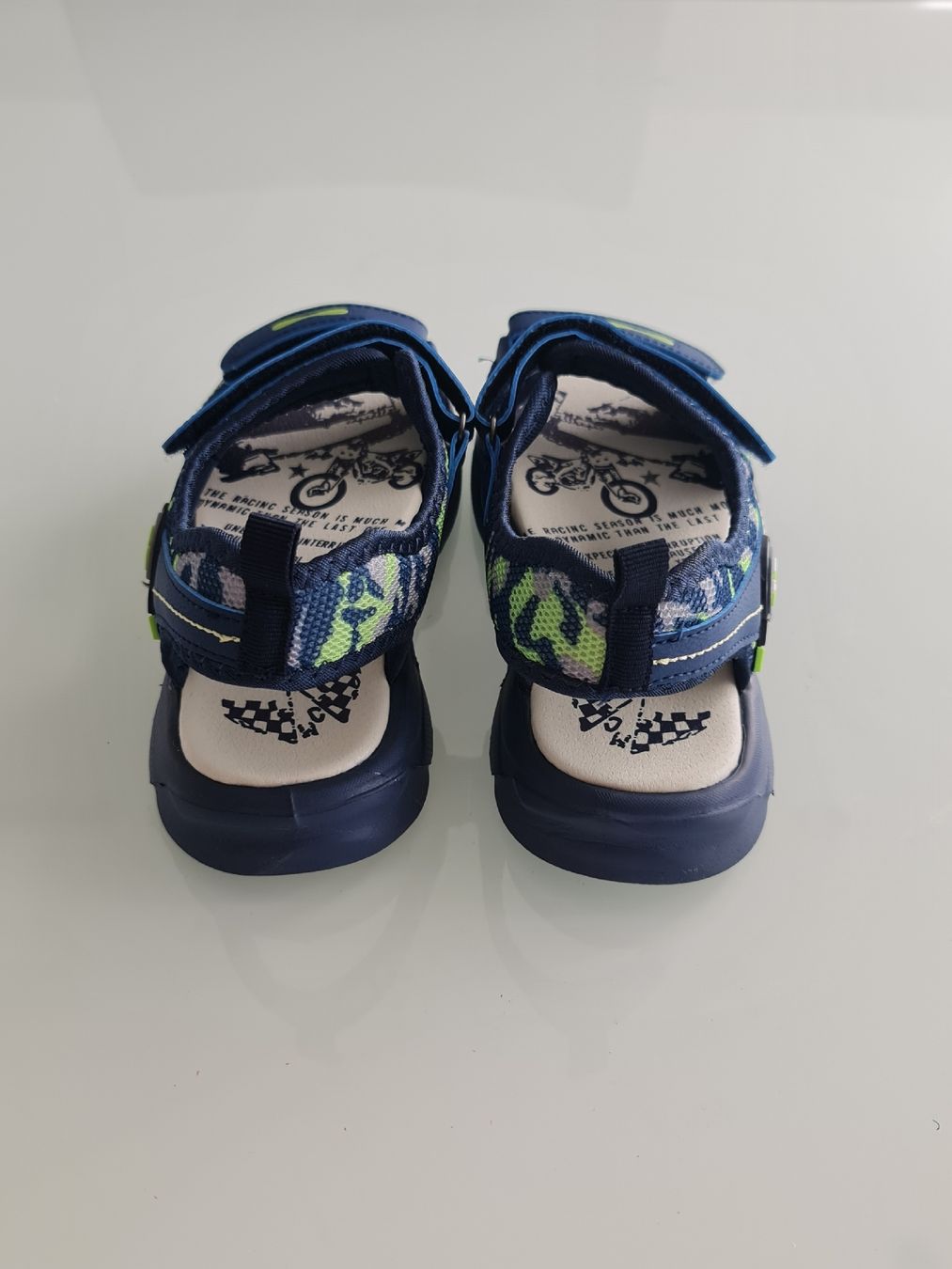 Scarpe per ragazzi: Gr. 34 - Rushour Kindersandalen, Neu – Nuovo e nell'imballaggio originale da Nürensdorf venduto da kin_2jn6 3