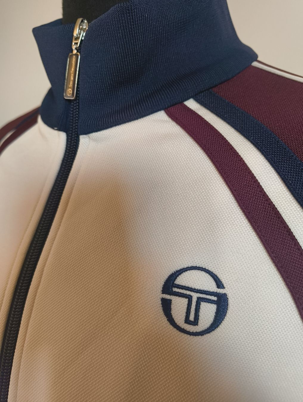 Jacken: Sergio Tacchini Ghibli Piquet Tracktop Grösse M – Neu und originalverpackt aus Uitikon Waldegg von PJLS1 2