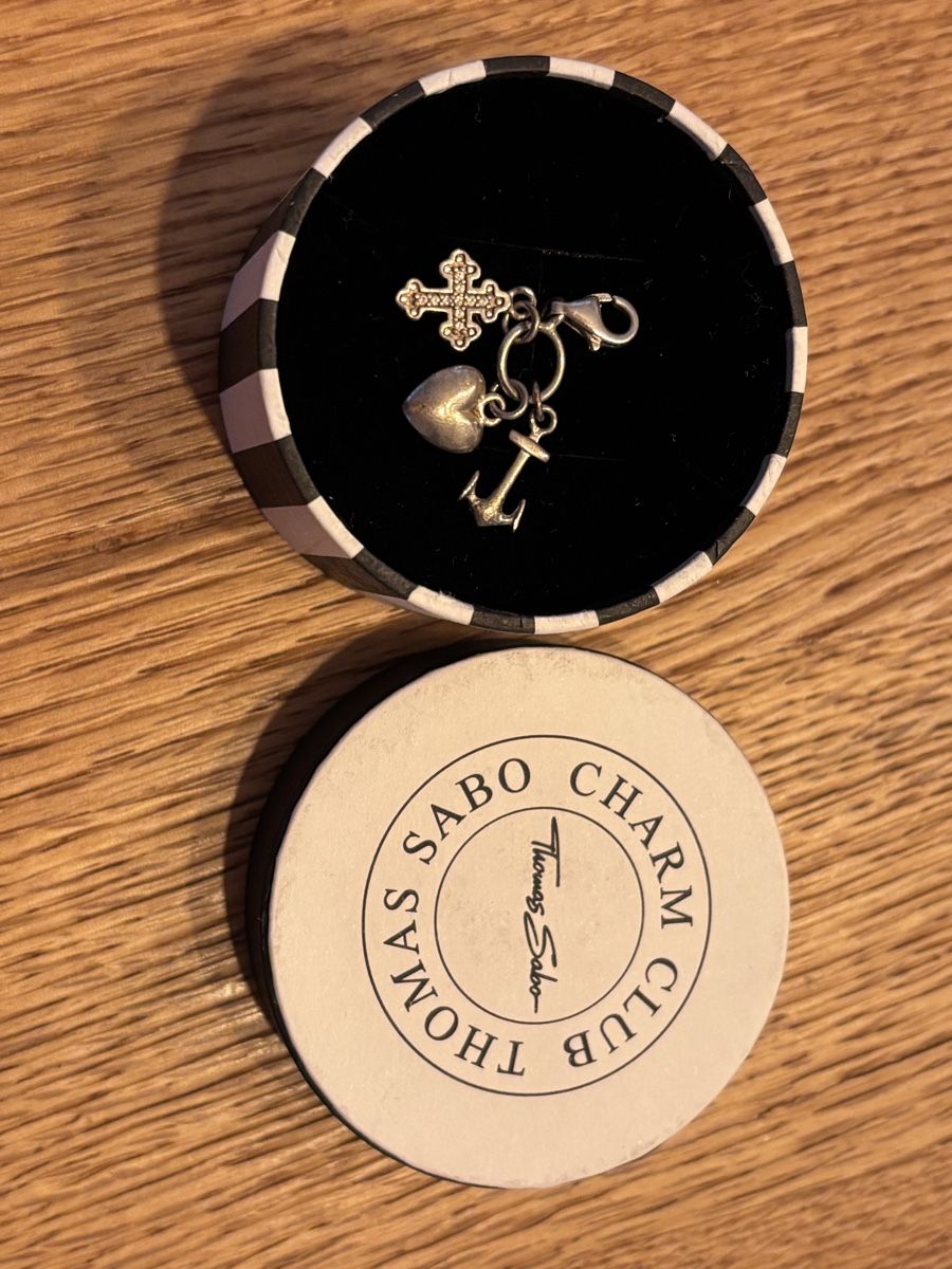 Thomas Sabo Pendentifs: Thomas Sabo Anhänger – D'occasion à Wetzikon ZH par Deba26