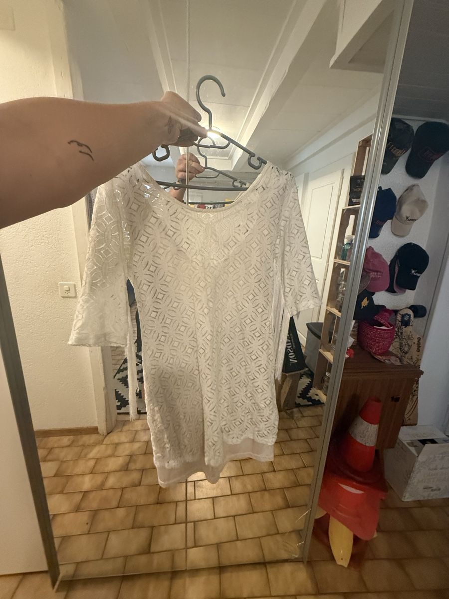 Vestiti: Robe blanche dentelle franges taille S bon état – Usato da Vevey venduto da lol_kfp8 5