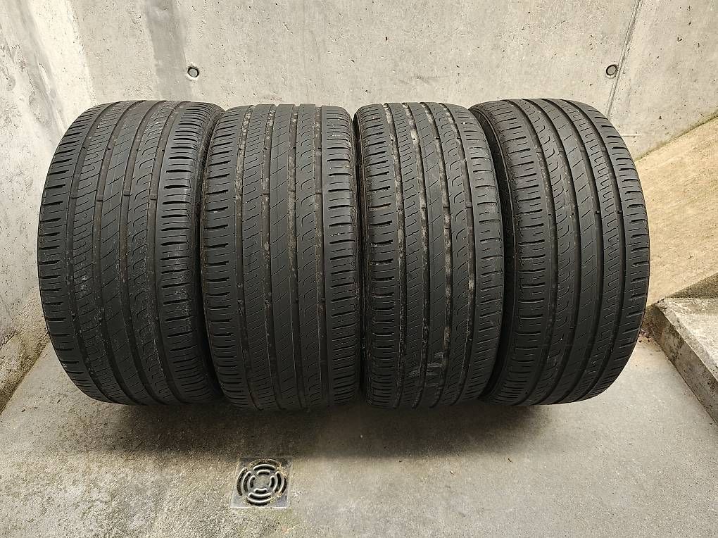 Tutti pezzi di ricambio auto: BMW Sommerreifen – Usato da Tennwil venduto da Mailo2