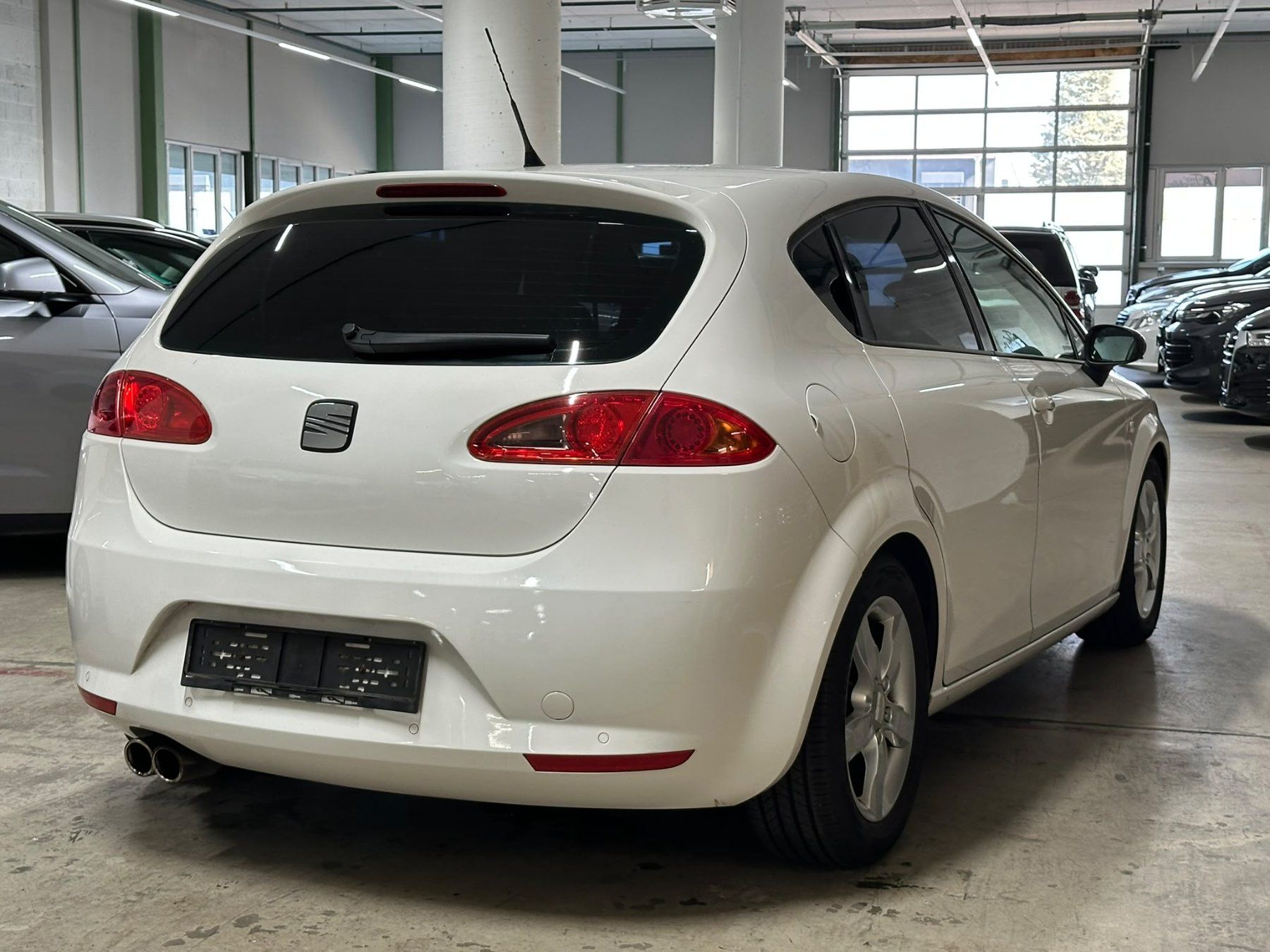 Seat Automobili: SEAT Leon 1.4 TSI Reference – Usato da Aclens venduto da sob_9bqn 7